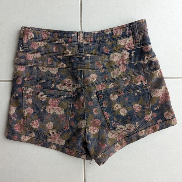 PARISIAN high waisted floral print purple and pink button fly denim shorts - Picture 6 of 11